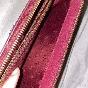 Tory Burch Wallet